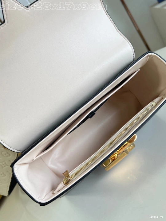 Affordable LOUIS VUITTON TWIST MM-23*17*9.5CM 0807